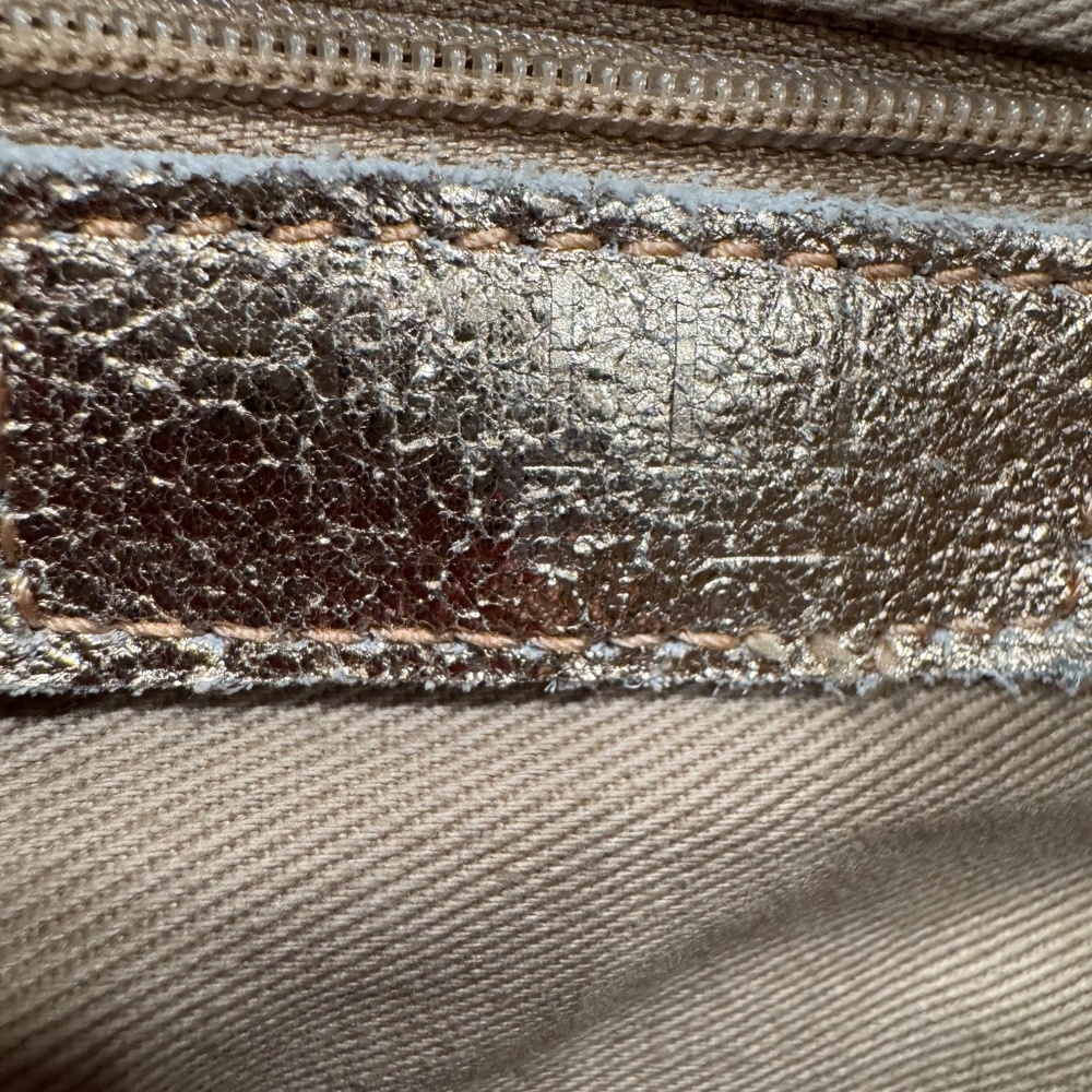 G.I.L.I. Large Tote Olive Green with Orange Tassels - Picture 5 of 10